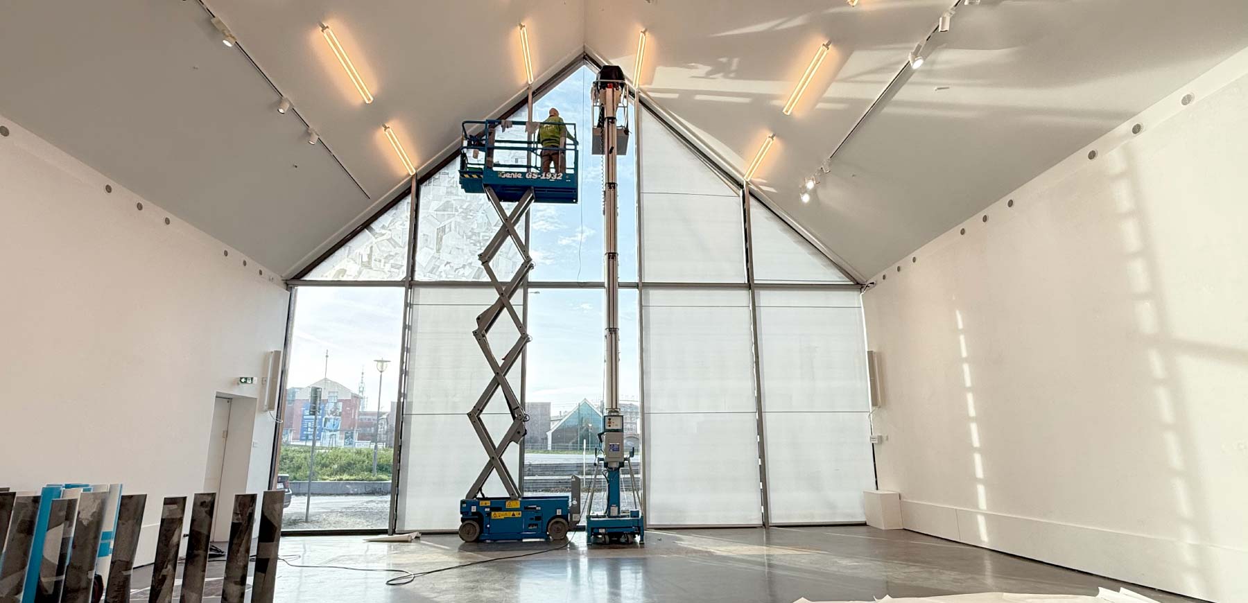 Druckfolie-für-Glasfassade---Digidax-Potsdam Folie für Glasflächen bedruckt