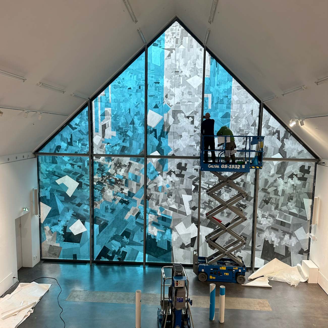 Glasfassade-David-Schnell-Kunstraum-Potsdam-Druck-und-Farbfolien Farbfolien partiell auf Glasfläche